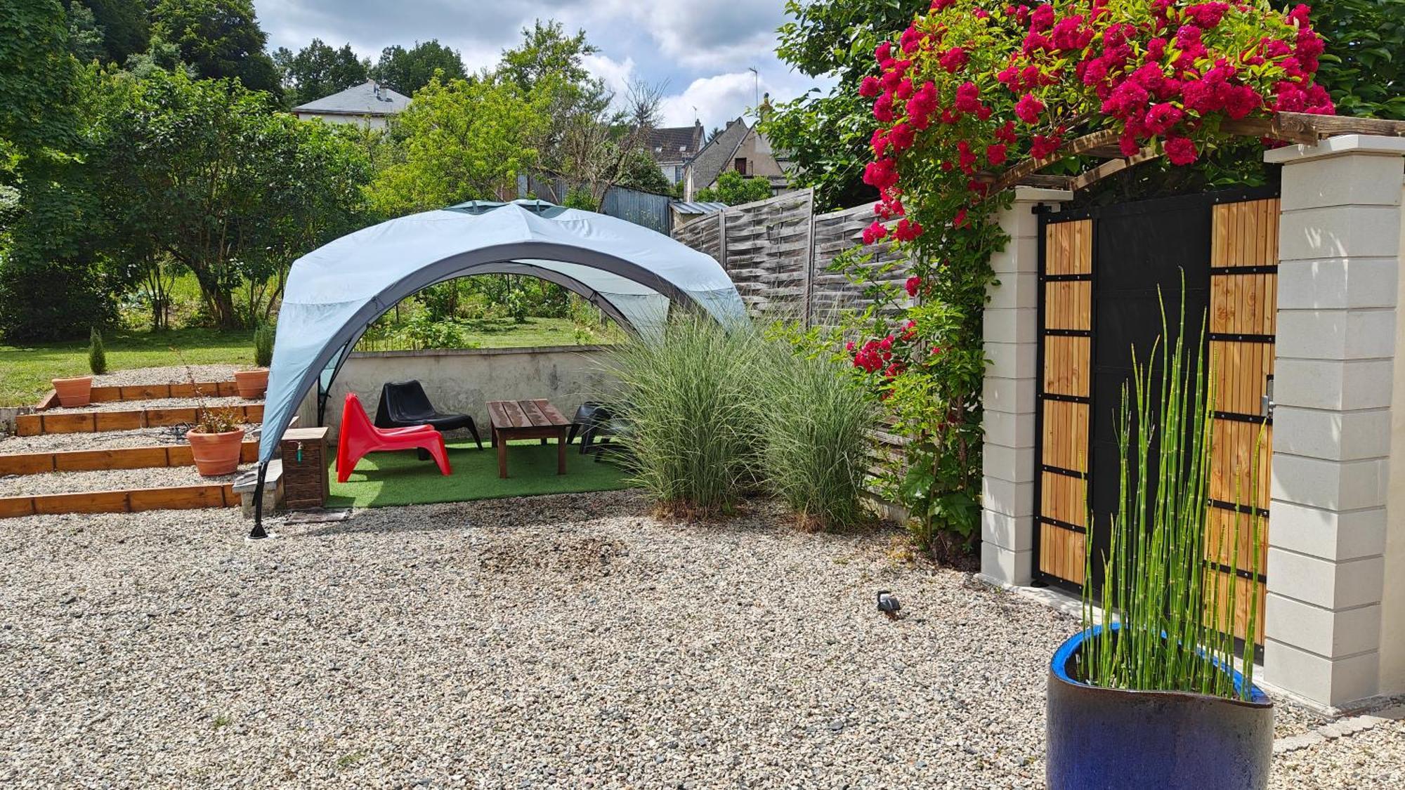Le Petit Prieure Langeais Villa ภายนอก รูปภาพ